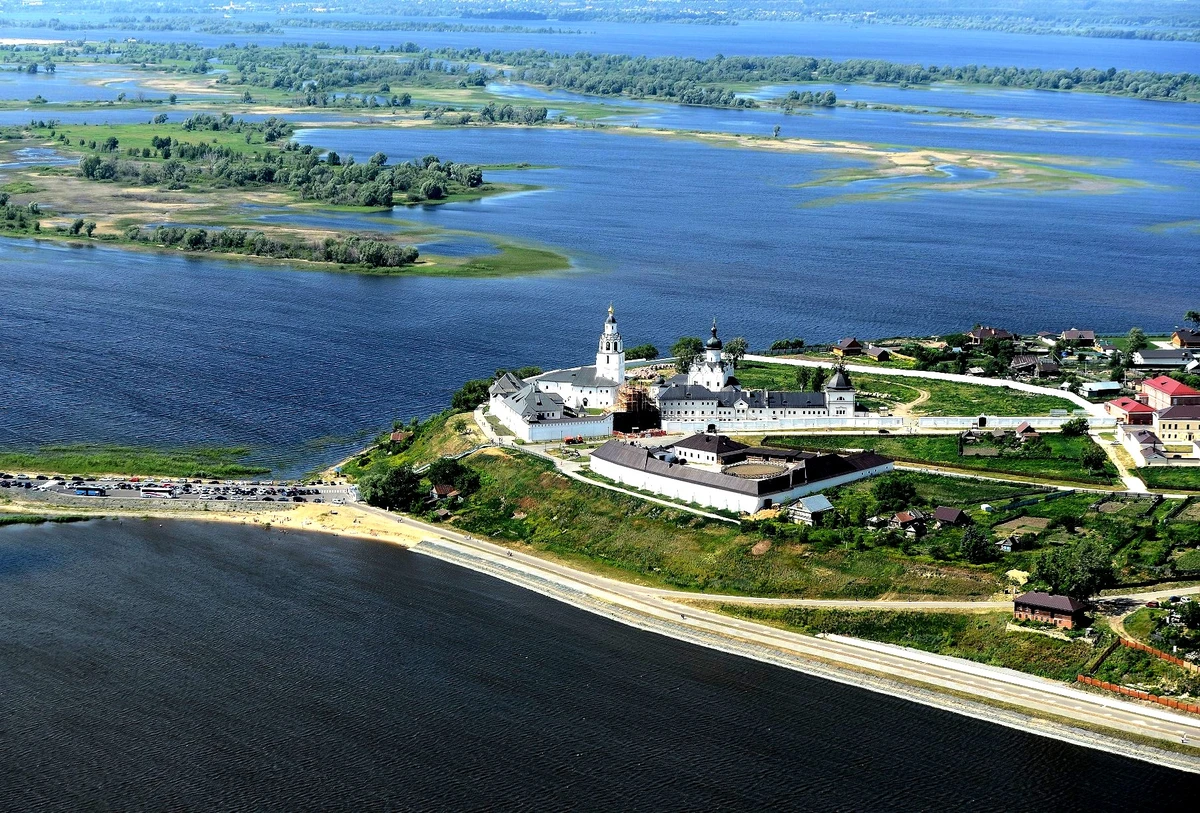 Остров-град Свияжск и Раифский Богородицкий монастырь — фото 2