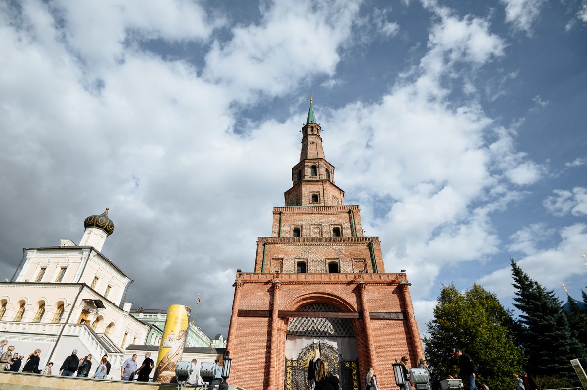 Экскурсия по Казанскому Кремлю с доступом в башни — фото 11
