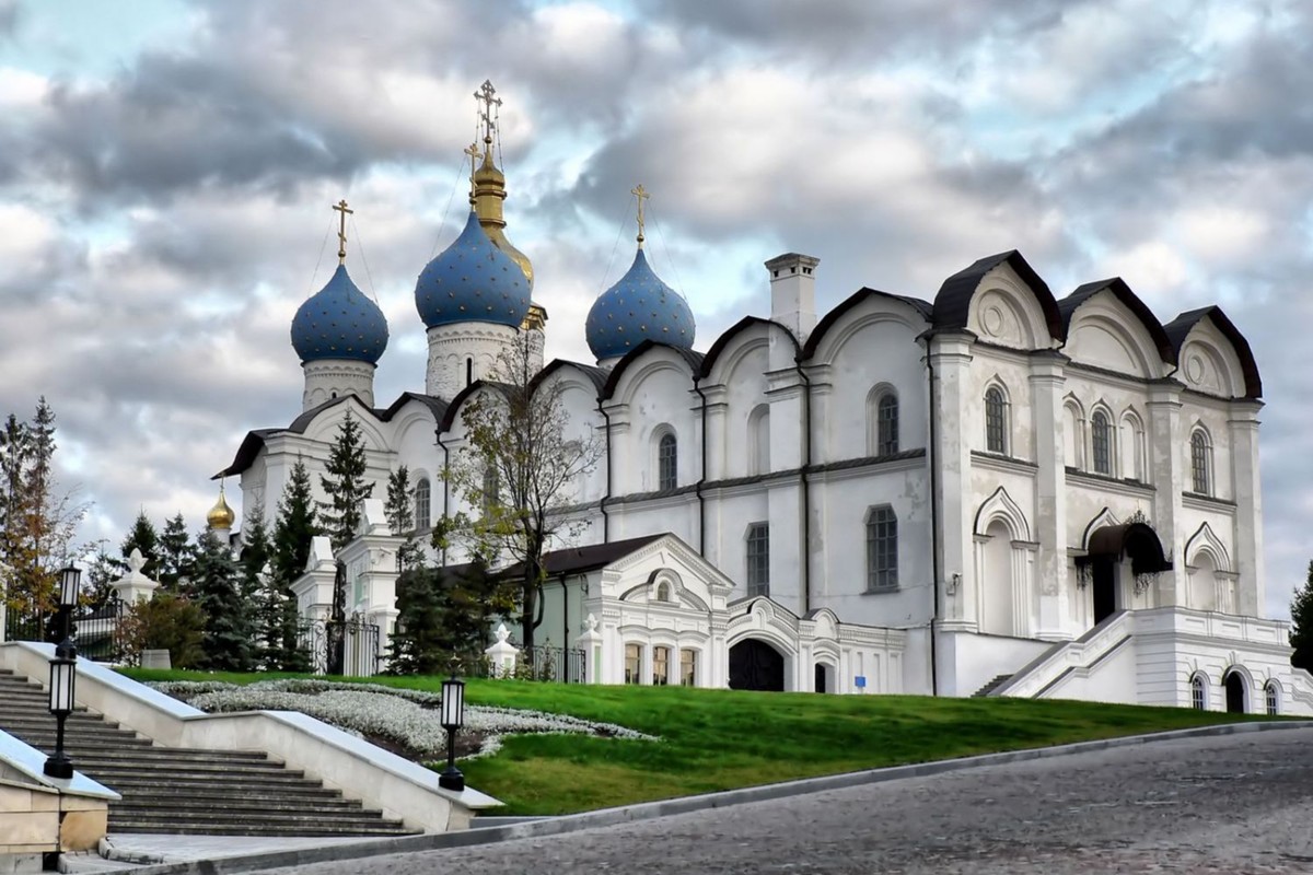 Контрасты Казани — на автомобиле — фото 8