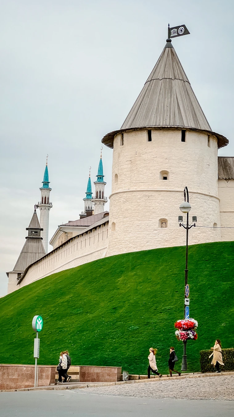 Автобусная обзорная экскурсия по Казани с посещением Казанского кремля — фото 9