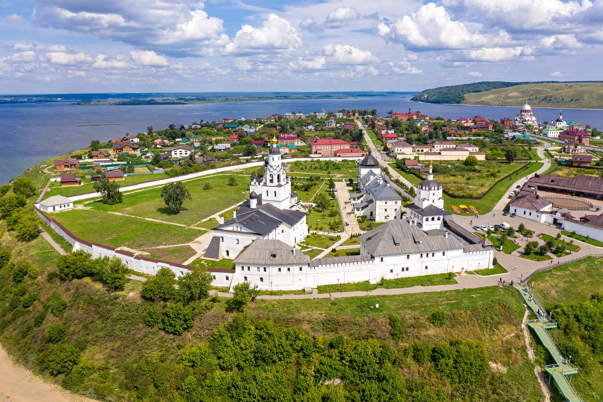 Свияжск, Храм всех религий и Верхний Услон — фото 2